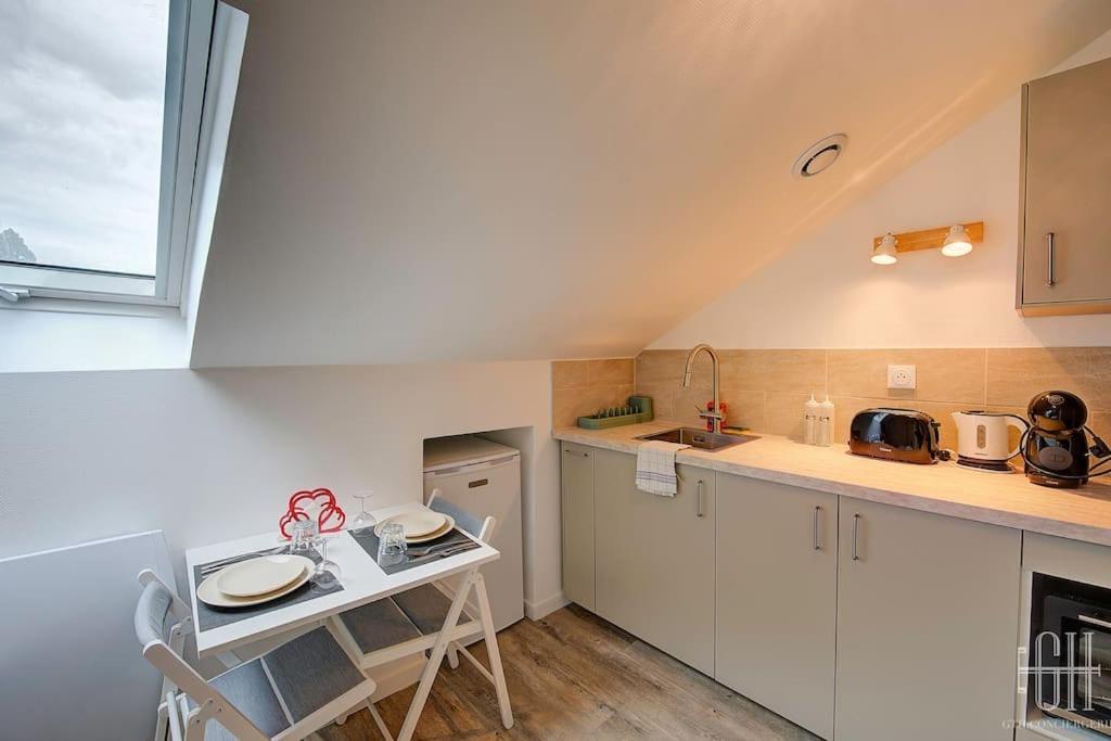 Sakura - Face Gare Apartment Тур Екстериор снимка