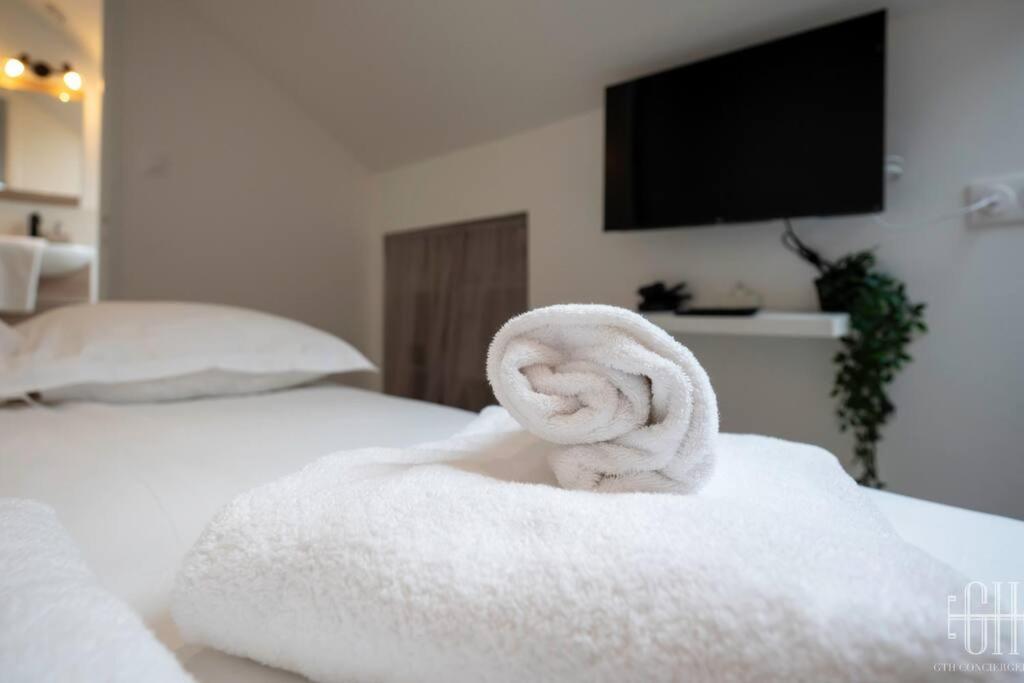 Sakura - Face Gare Apartment Тур Екстериор снимка